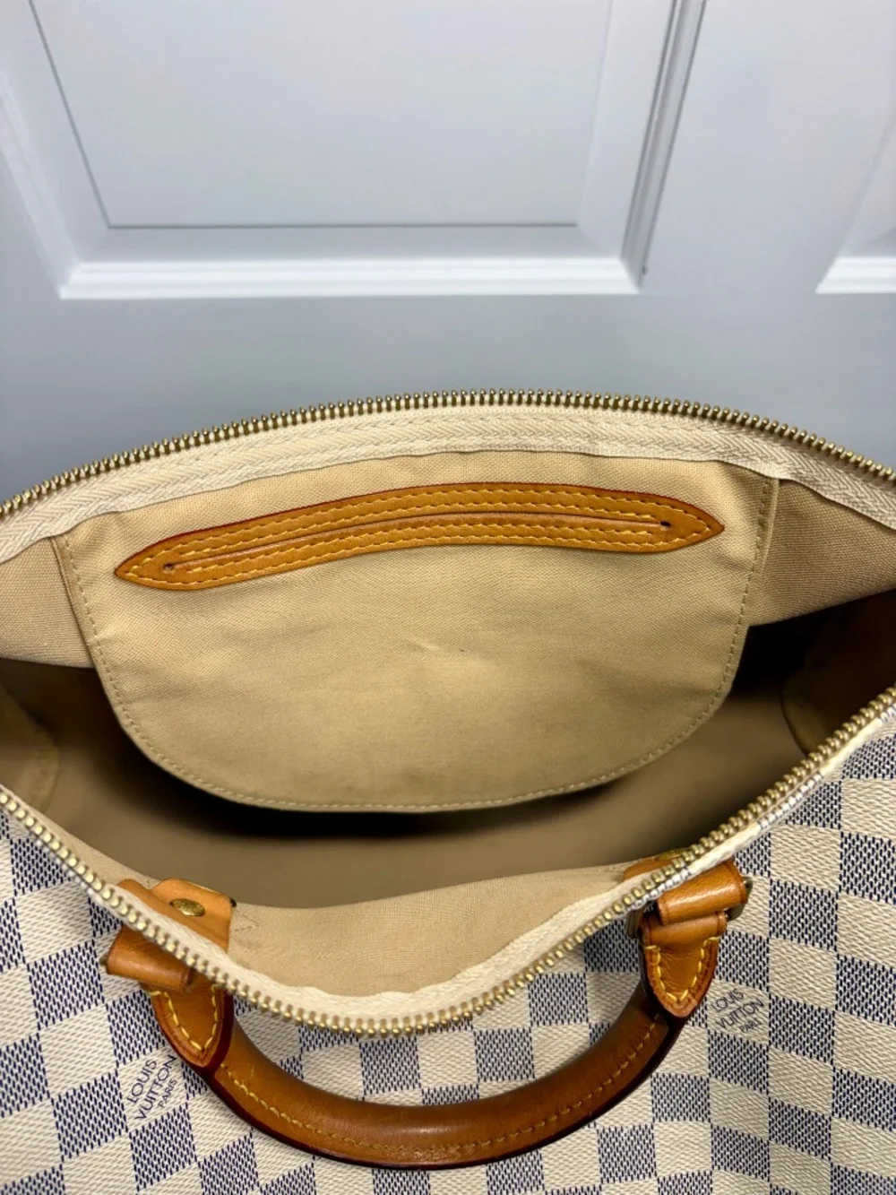 Louis Vuitton Damier Azur Speedy 35 Satchel Handbag